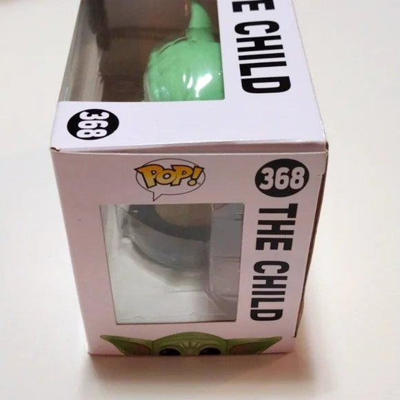 Funko POP! The Mandalorian - Baby Yoda The Child Vinyl Figure (Star Wars… - Picture 3 of 8